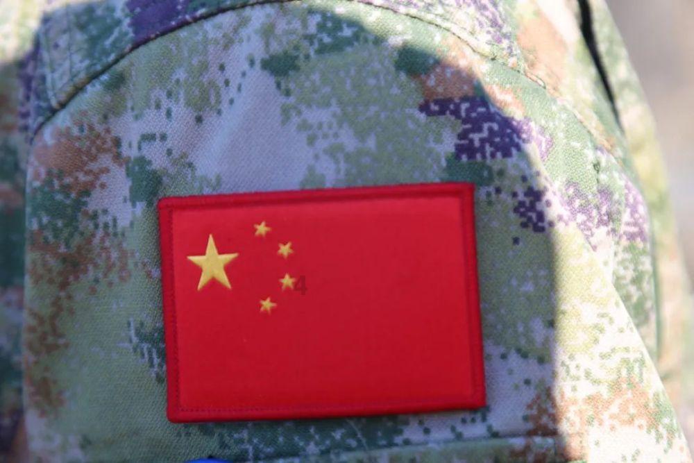 喜欢女人的脚正常吗？